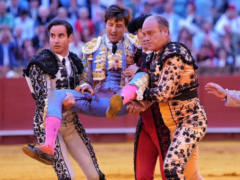 Roca Rey será dado de alta tras la grave cogida en Sevilla
