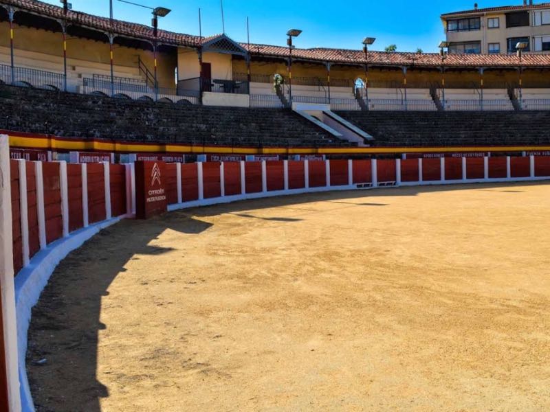Plasencia anuncia una feria de altura con figuras y rejoneo de primer nivel